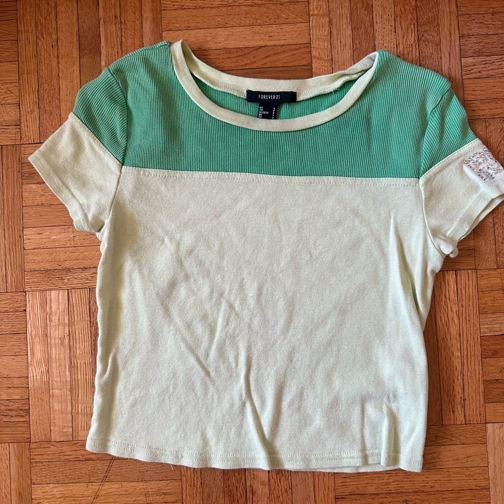 Forever 21 baby tee Y2K aesthetic green - Picture 1 of 4